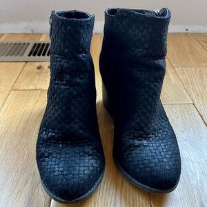 Maurice’s Black Booties, size 8